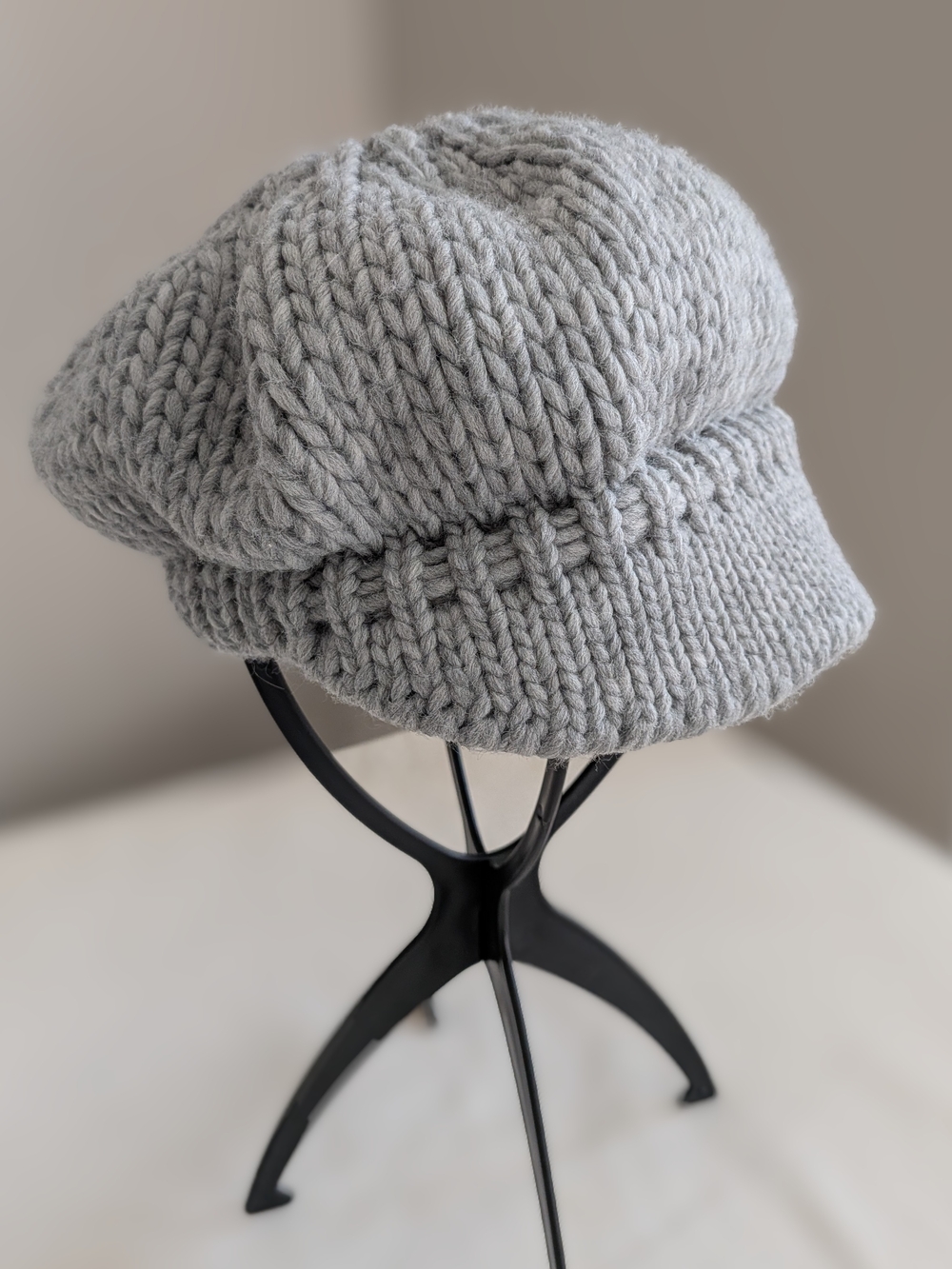 Chunky Knit Women’s Newsboy Light Gray Made In Italy